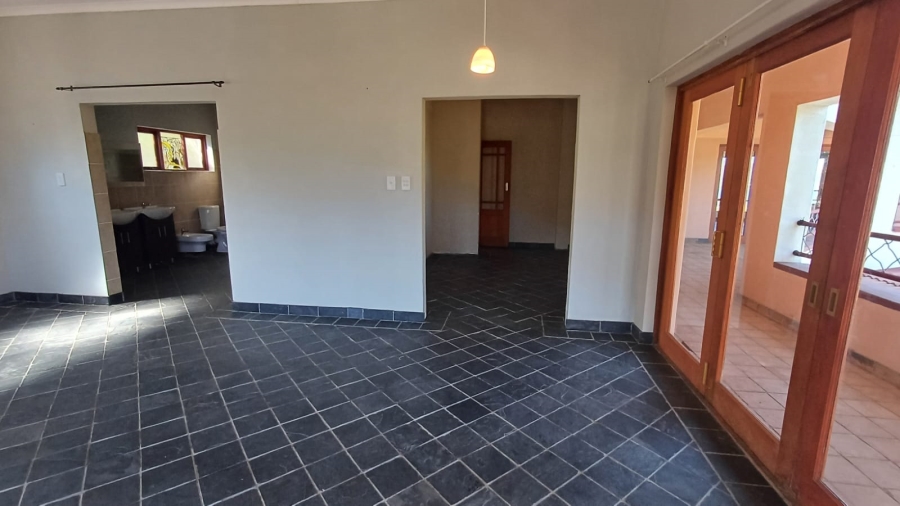 3 Bedroom Property for Sale in Kosmos Ridge North West